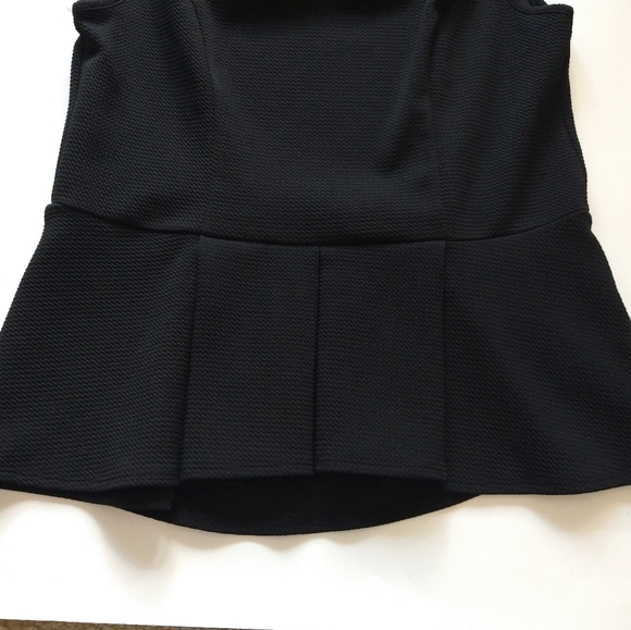 Thalia Sodi Sleeveless Top Black Solid &  Detachable Gold Silver Necklace Chain - Picture 6 of 12